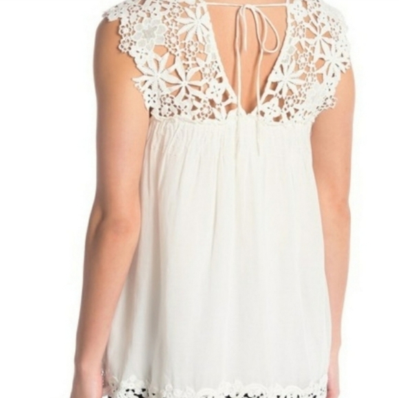 Johnny Was White Jude Crochet V Neck Blouse NWOT - Picture 2 of 11